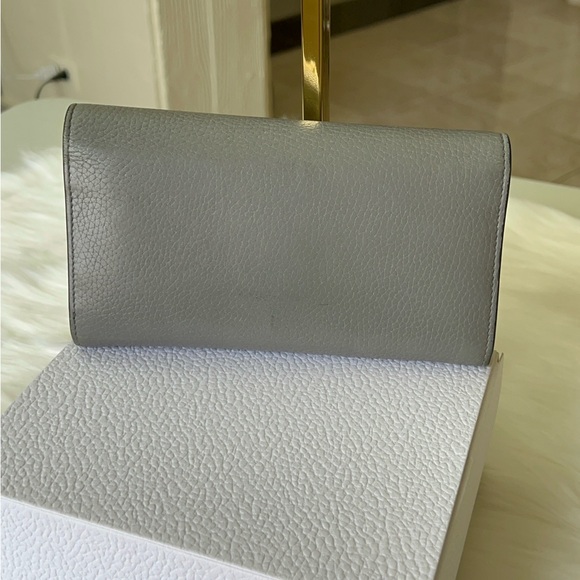 Auth Gucci Wallet - Picture 3 of 17